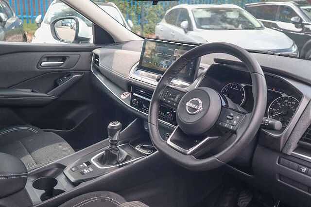 Nissan Qashqai 1.3 DIG-T MHEV Acenta Premium SUV 5dr Petrol Hybrid Manual Euro 6 (s/s) (140 ps)