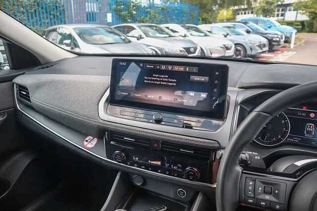 Nissan Qashqai 1.3 DIG-T MHEV Acenta Premium SUV 5dr Petrol Hybrid Manual Euro 6 (s/s) (140 ps)