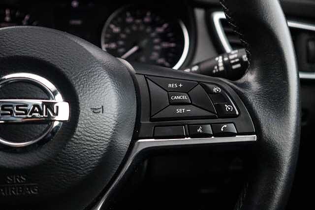 Nissan Qashqai 1.3 DIG-T N-Connecta SUV 5dr Petrol DCT Auto Euro 6 (s/s) (160 ps)