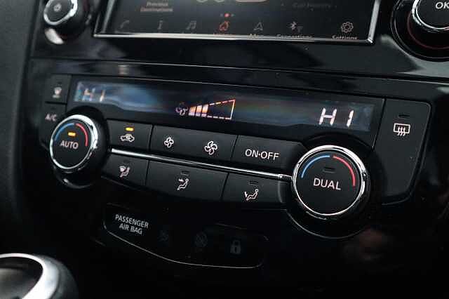 Nissan Qashqai 1.3 DIG-T N-Connecta SUV 5dr Petrol DCT Auto Euro 6 (s/s) (160 ps)