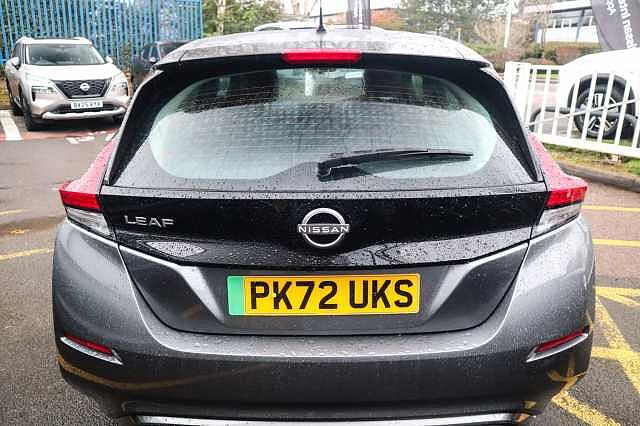 Nissan Leaf 39kWh Acenta Hatchback 5dr Electric Auto (150 ps)