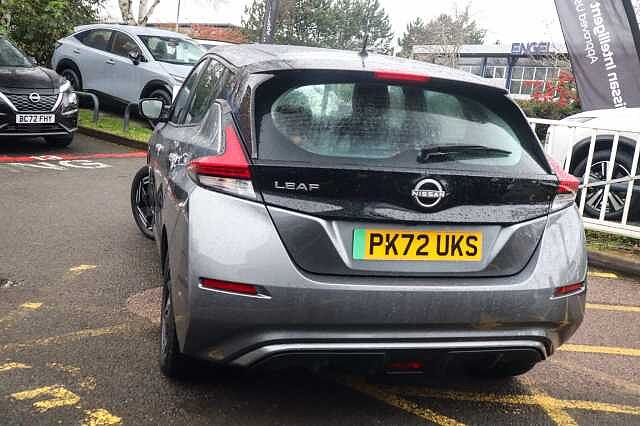 Nissan Leaf 39kWh Acenta Hatchback 5dr Electric Auto (150 ps)