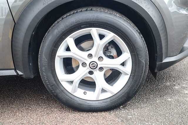 Nissan Juke 1.0 DIG-T N-Connecta SUV 5dr Petrol DCT Auto Euro 6 (s/s) (114 ps)