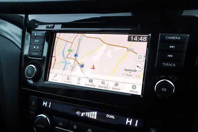 Nissan Qashqai 1.3 DIG-T Acenta Premium SUV 5dr Petrol Manual Euro 6 (s/s) (140 ps)