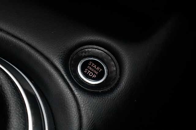 Nissan Juke 1.0 DIG-T N-Connecta SUV 5dr Petrol Manual Euro 6 (s/s) (114 ps)