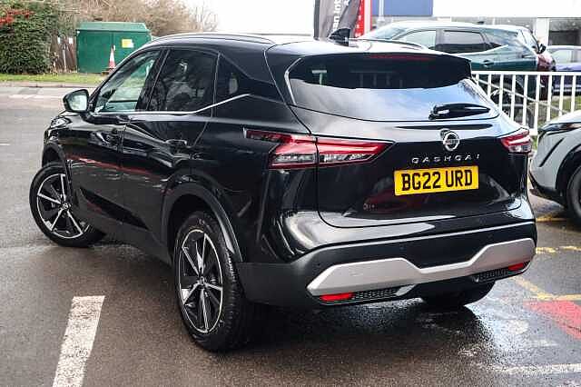 Nissan Qashqai 1.3 DIG-T MHEV Tekna SUV 5dr Petrol Hybrid Manual Euro 6 (s/s) (140 ps)