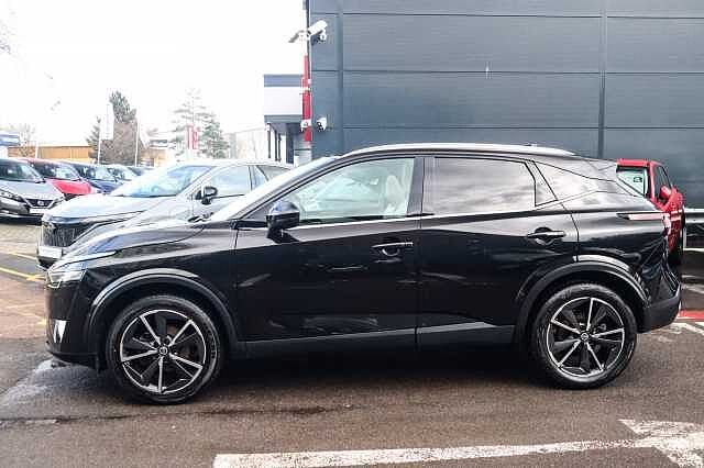 Nissan Qashqai 1.3 DIG-T MHEV Tekna SUV 5dr Petrol Hybrid Manual Euro 6 (s/s) (140 ps)