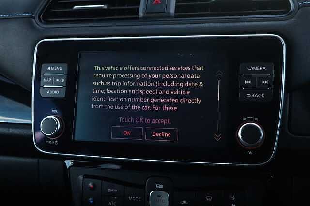 Nissan Leaf 40kWh Tekna Hatchback 5dr Electric Auto (150 ps)