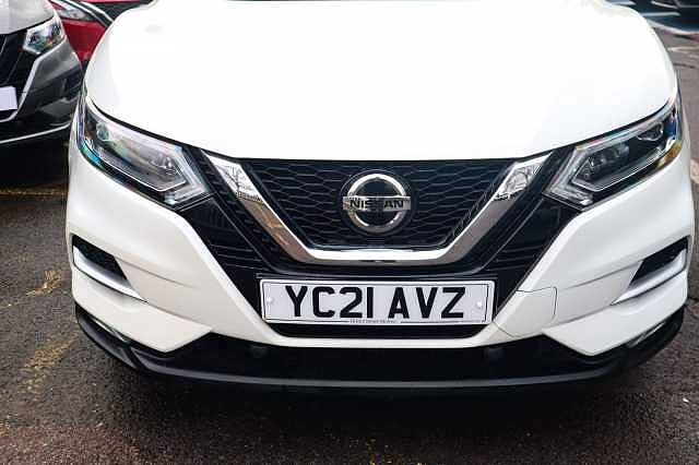 Nissan Qashqai 1.3 DIG-T N-Motion SUV 5dr Petrol DCT Auto Euro 6 (s/s) (160 ps)