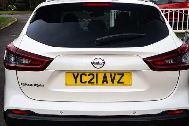 Nissan Qashqai 1.3 DIG-T N-Motion SUV 5dr Petrol DCT Auto Euro 6 (s/s) (160 ps)