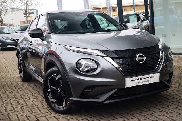 Nissan Juke 1.6 N-Connecta SUV 5dr Petrol Hybrid Auto Euro 6 (143 ps)
