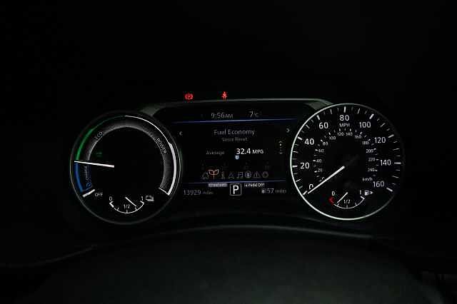 Nissan Juke 1.6 N-Connecta SUV 5dr Petrol Hybrid Auto Euro 6 (143 ps)