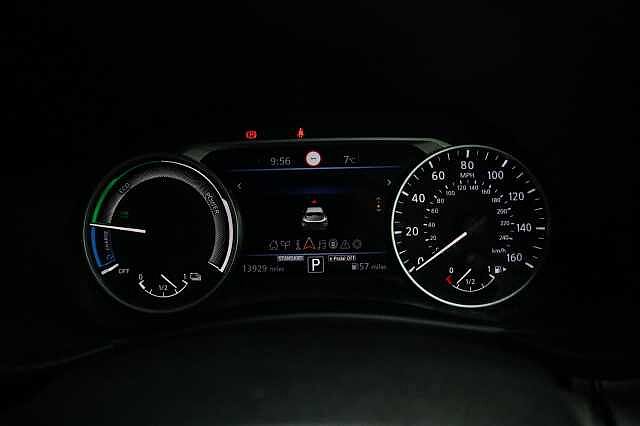 Nissan Juke 1.6 N-Connecta SUV 5dr Petrol Hybrid Auto Euro 6 (143 ps)