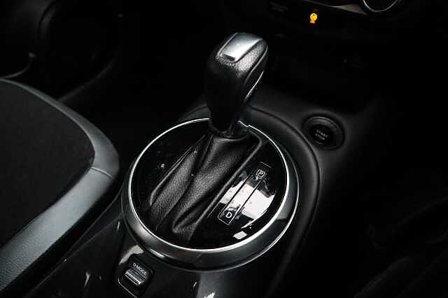 Nissan Juke 1.6 N-Connecta SUV 5dr Petrol Hybrid Auto Euro 6 (143 ps)