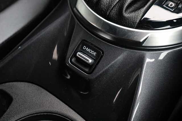 Nissan Juke 1.6 N-Connecta SUV 5dr Petrol Hybrid Auto Euro 6 (143 ps)