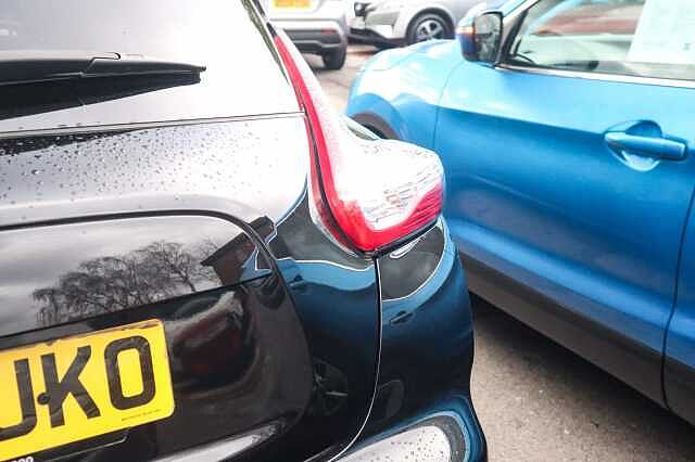 Nissan Juke 1.6 Tekna SUV 5dr Petrol XTRON Euro 6 (117 ps)