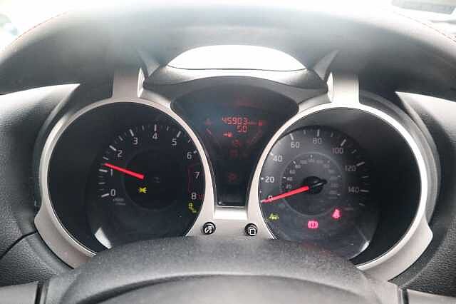 Nissan Juke 1.6 Tekna SUV 5dr Petrol XTRON Euro 6 (117 ps)