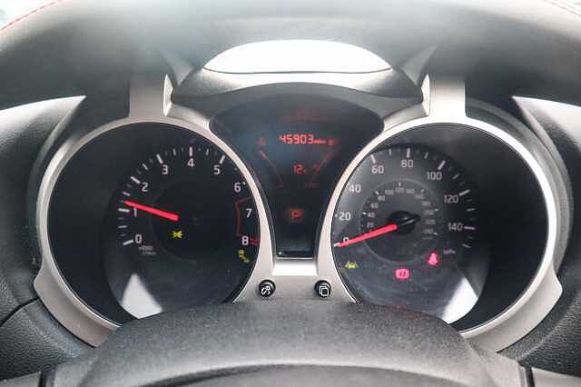 Nissan Juke 1.6 Tekna SUV 5dr Petrol XTRON Euro 6 (117 ps)