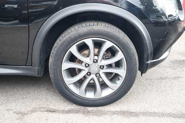 Nissan Juke 1.6 Tekna SUV 5dr Petrol XTRON Euro 6 (117 ps)