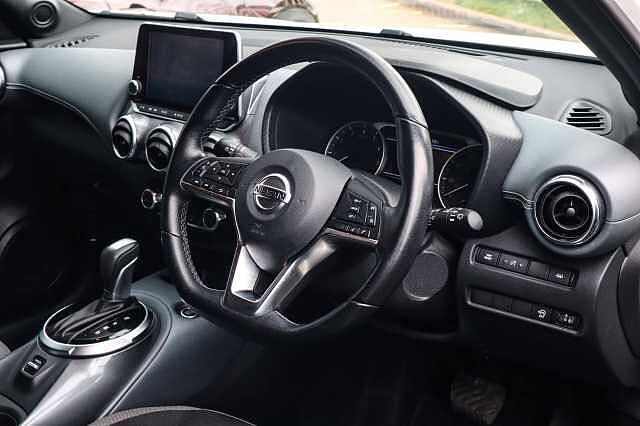 Nissan Juke 1.0 DIG-T N-Connecta SUV 5dr Petrol DCT Auto Euro 6 (s/s) (114 ps)