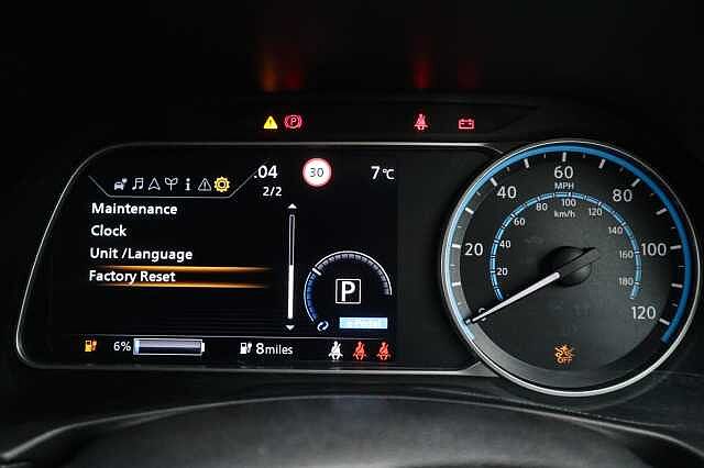 Nissan Leaf 40kWh Tekna Hatchback 5dr Electric Auto (150 ps)