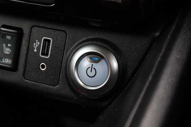 Nissan Leaf 40kWh Tekna Hatchback 5dr Electric Auto (150 ps)