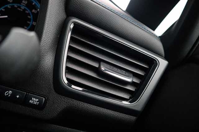 Nissan Leaf 40kWh Tekna Hatchback 5dr Electric Auto (150 ps)