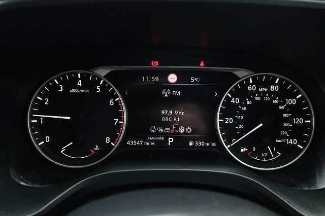 Nissan Qashqai 1.3 DIG-T MHEV Acenta Premium SUV 5dr Petrol Hybrid XTRON Euro 6 (s/s) (158 ps)