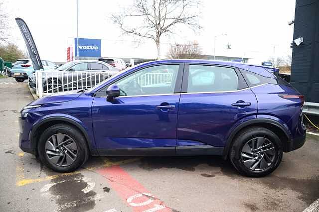 Nissan Qashqai 1.3 DIG-T MHEV Acenta Premium SUV 5dr Petrol Hybrid XTRON Euro 6 (s/s) (158 ps)