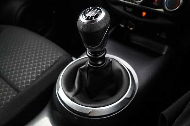 Nissan Juke 1.0 DIG-T Acenta SUV 5dr Petrol Manual Euro 6 (s/s) (114 ps)