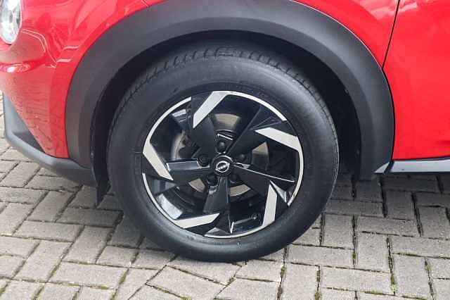 Nissan Juke 1.0 DIG-T N-Connecta SUV 5dr Petrol Manual Euro 6 (s/s) (114 ps)