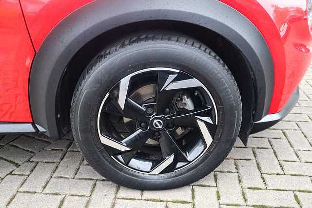 Nissan Juke 1.0 DIG-T N-Connecta SUV 5dr Petrol Manual Euro 6 (s/s) (114 ps)