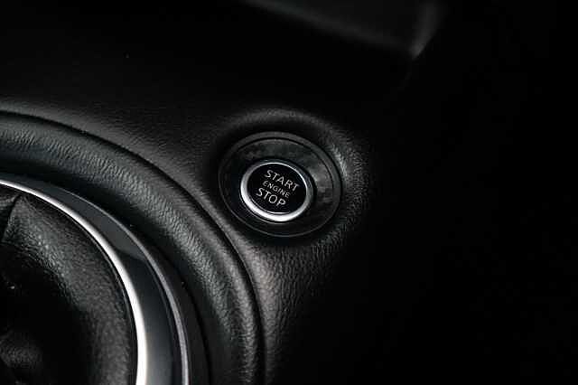Nissan Juke 1.0 DIG-T N-Connecta SUV 5dr Petrol Manual Euro 6 (s/s) (114 ps)