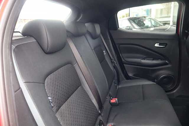 Nissan Juke 1.0 DIG-T N-Connecta SUV 5dr Petrol Manual Euro 6 (s/s) (114 ps)