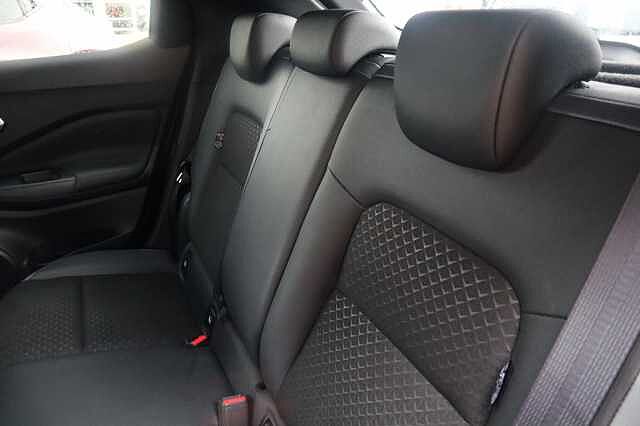 Nissan Juke 1.0 DIG-T N-Connecta SUV 5dr Petrol Manual Euro 6 (s/s) (114 ps)