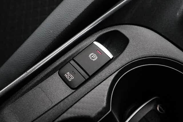 Nissan Juke 1.0 DIG-T N-Connecta SUV 5dr Petrol DCT Auto Euro 6 (s/s) (114 ps)
