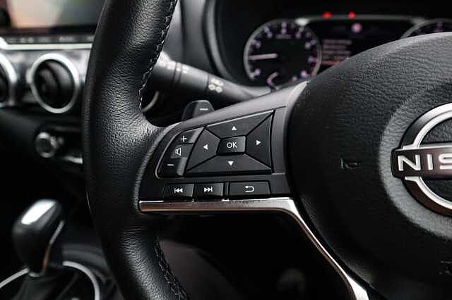 Nissan Juke 1.0 DIG-T N-Connecta SUV 5dr Petrol DCT Auto Euro 6 (s/s) (114 ps)