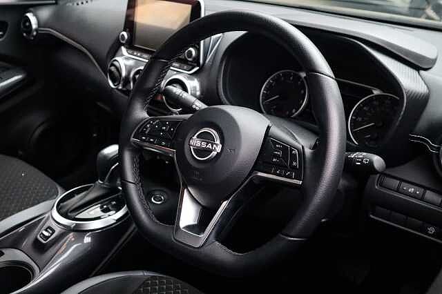 Nissan Juke 1.0 DIG-T N-Connecta SUV 5dr Petrol DCT Auto Euro 6 (s/s) (114 ps)