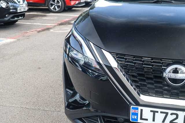 Nissan Qashqai 1.3 DIG-T MHEV Acenta Premium SUV 5dr Petrol Hybrid XTRON Euro 6 (s/s) (158 ps)