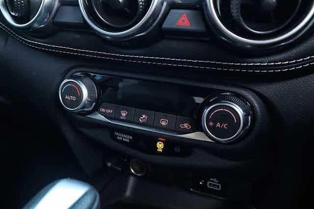Nissan Juke 1.0 DIG-T N-Connecta SUV 5dr Petrol DCT Auto Euro 6 (s/s) (114 ps)