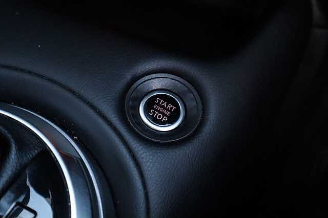 Nissan Juke 1.0 DIG-T N-Connecta SUV 5dr Petrol DCT Auto Euro 6 (s/s) (114 ps)