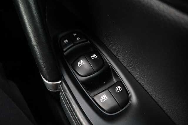 Nissan Qashqai 1.2 DIG-T Tekna+ SUV 5dr Petrol Manual Euro 6 (s/s) (115 ps)