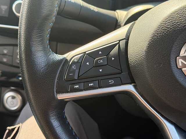 Nissan Leaf 39kWh Tekna Hatchback 5dr Electric Auto (150 ps)