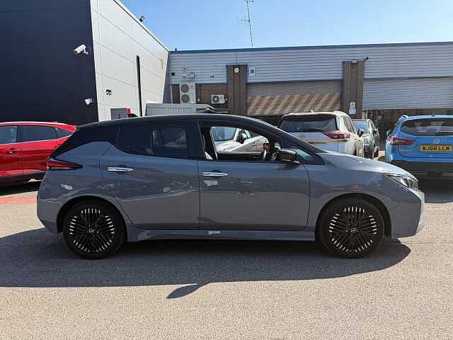 Nissan Leaf 39kWh Tekna Hatchback 5dr Electric Auto (150 ps)