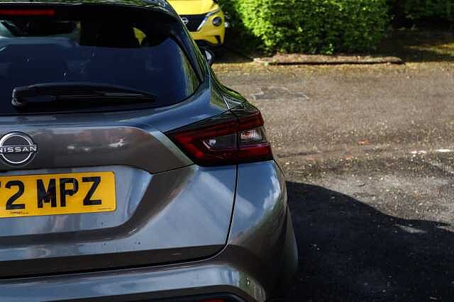 Nissan Juke 1.0 DIG-T Tekna SUV 5dr Petrol Manual Euro 6 (s/s) (117 ps)