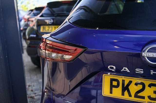 Nissan Qashqai 1.3 DIG-T MHEV N-Connecta SUV 5dr Petrol Hybrid Manual Euro 6 (s/s) (140 ps)