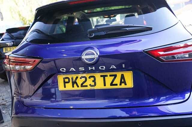 Nissan Qashqai 1.3 DIG-T MHEV N-Connecta SUV 5dr Petrol Hybrid Manual Euro 6 (s/s) (140 ps)
