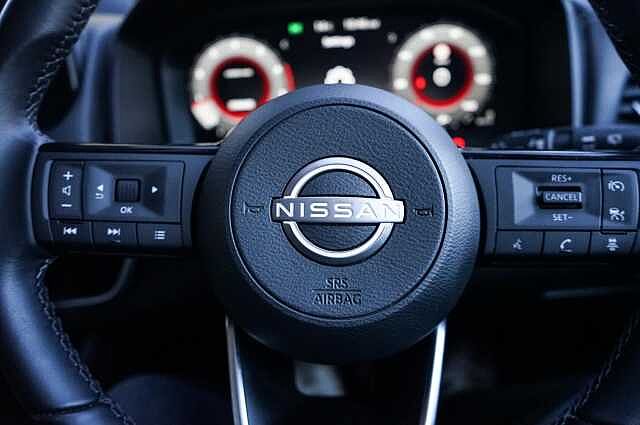 Nissan Qashqai 1.3 DIG-T MHEV N-Connecta SUV 5dr Petrol Hybrid Manual Euro 6 (s/s) (140 ps)