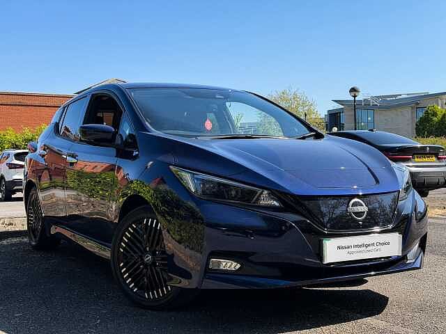 Nissan Leaf 39kWh Tekna Hatchback 5dr Electric Auto (150 ps)
