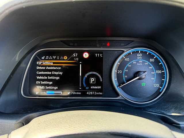 Nissan Leaf 39kWh Tekna Hatchback 5dr Electric Auto (150 ps)